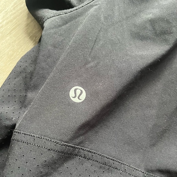 Lululemon Black Windbreaker Jacket - Picture 3 of 3